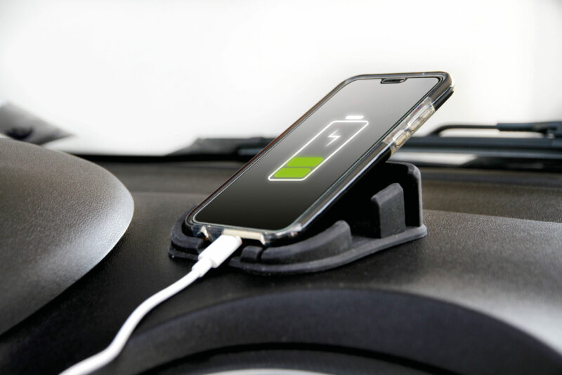 Phone-Mat, portatelefono/portaoggetti in silicone - immagine 2