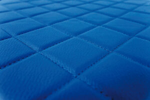 Coppia tappeti in Skeentex - Blu - compatibile per Daf XF 105 (02/04>12/14) automatico, manuale, con Webasto, senza Webasto - immagine 2