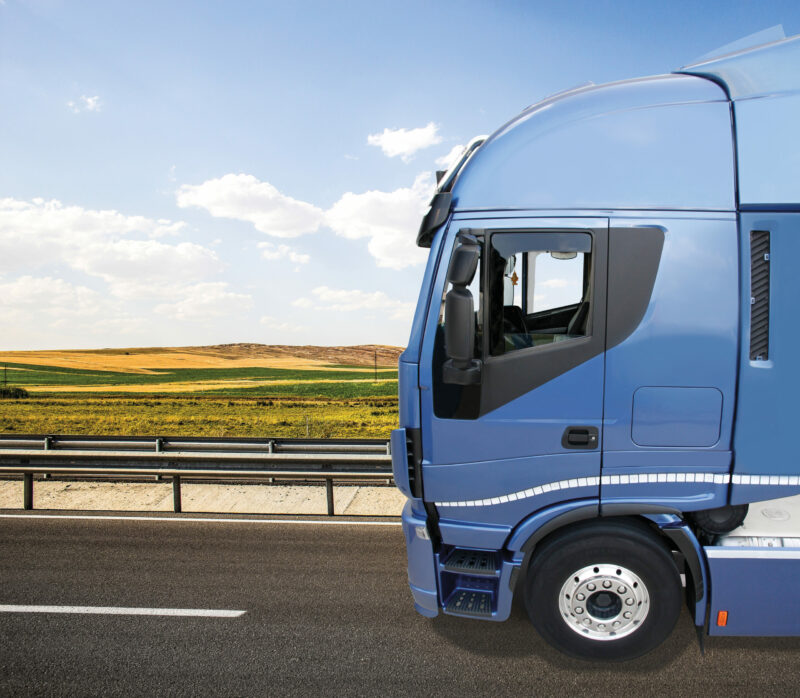 Set deflettori in policarbonato - compatibile per Iveco Eurocargo (10/91>) - Iveco Eurostar (04/92>09/04) - Iveco Eurotech (04/92>09/04) - Iveco Stralis (08/02>12/12) - Iveco Stralis (07/12>12/19) - Iveco Stralis Hi-Way (07/12>08/16) - Iveco Stralis XP (09/16>12/19) - Iveco Trakker (09/04>) - immagine 2