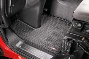 Coppia tappeti su misura in Eco Gomma per camion - compatibile per  Iveco Trakker (09/04>) -  Iveco Stralis (08/02>12/12) -  Iveco Stralis (07/12>12/19) -  Iveco Stralis Hi-Way (07/12>08/16) -  Iveco Stralis XP (09/16>12/19) - immagine 3