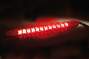 Luce ingombro a 12 Led, 24V - Rosso - immagine 2