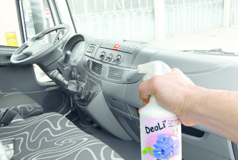 Deolì, deodorante professionale - 500 ml - Fiori e spezie - immagine 3